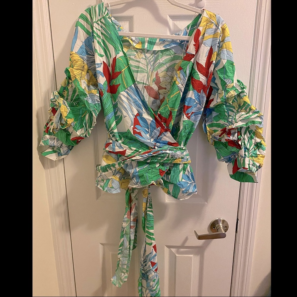 Zara size L floral wrap top